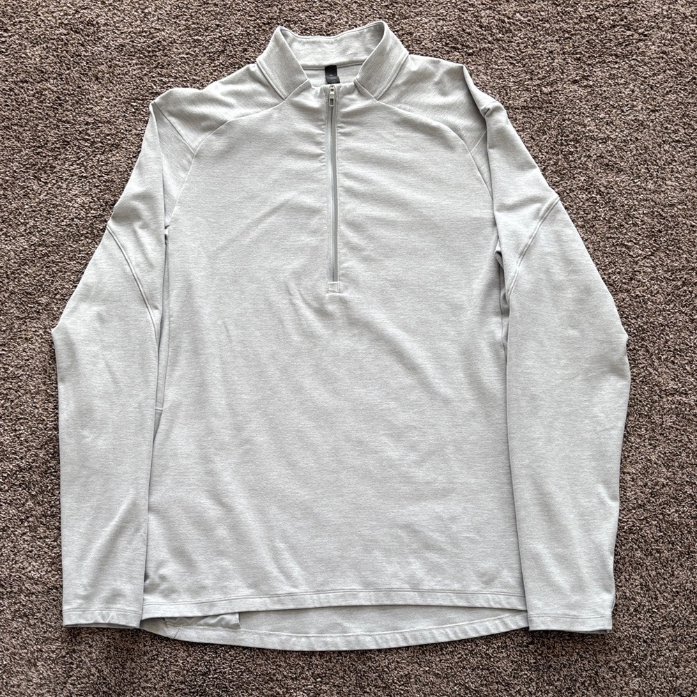 NWOT Men’s XL Lululemon Light Gray Half-Zip Pullover Top